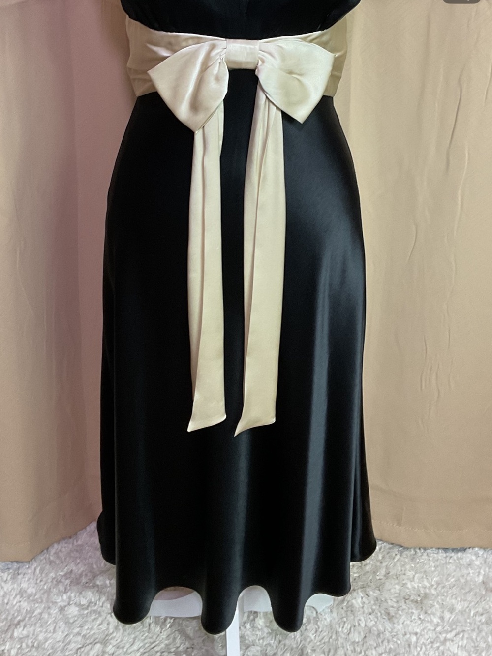 Donna Morgan vintage Cocktail Dress - Picture 3 of 10